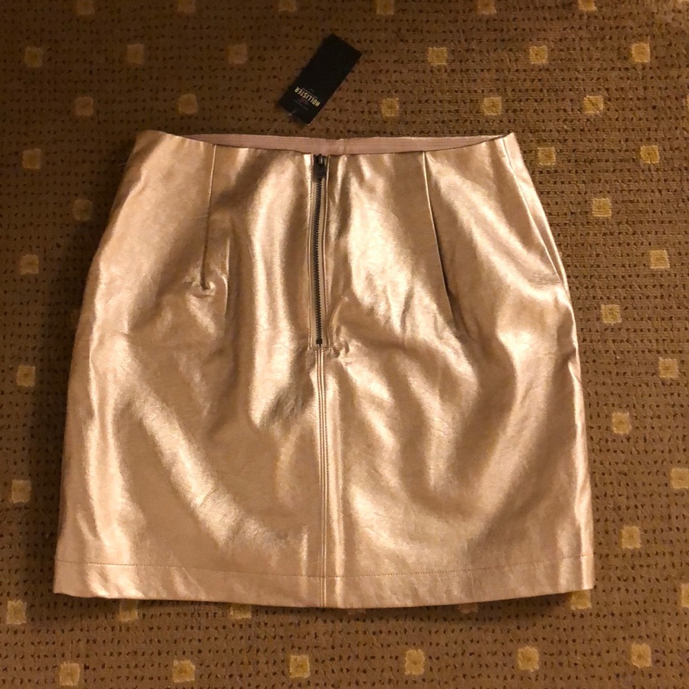 NWT HOLLISTER MINI SKIRT SIZE S